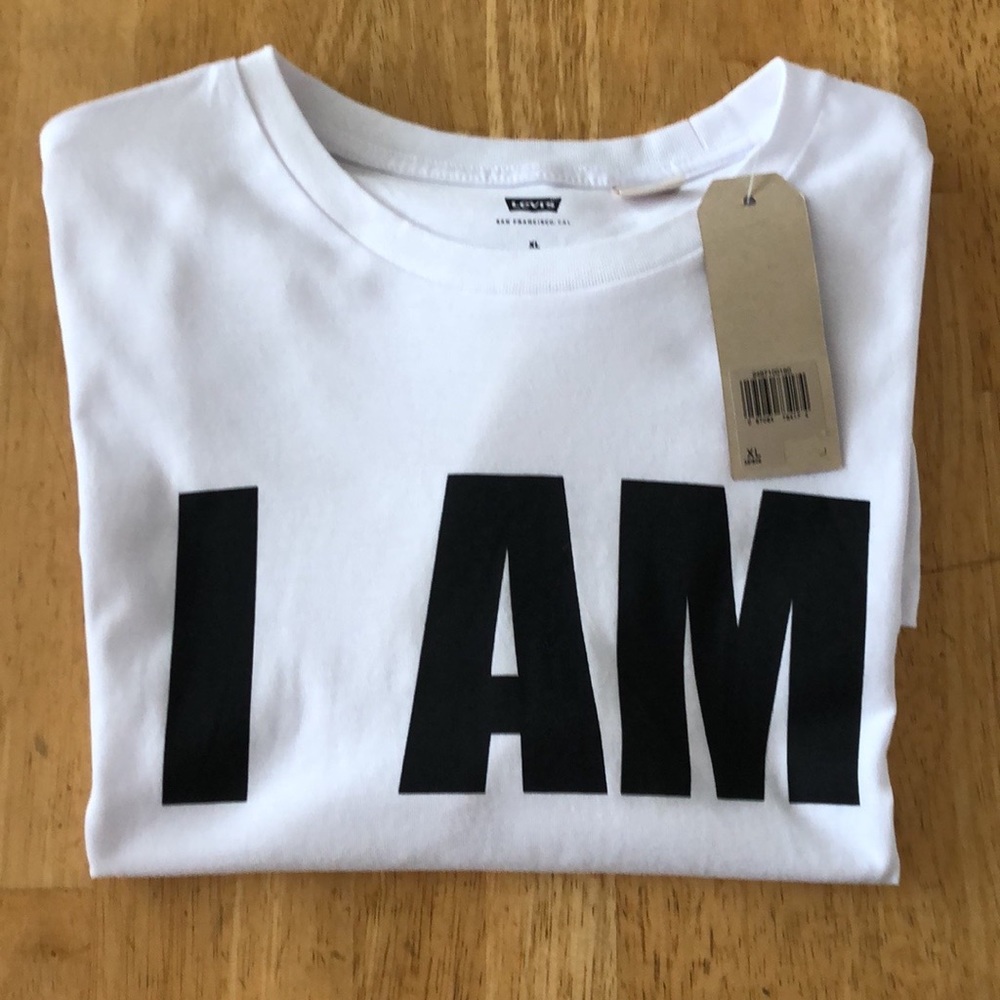Levi’s ‘ I AM ‘ tshirt